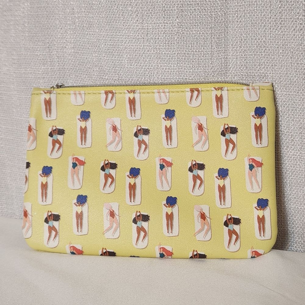 🔥 5/$20 Ipsy Cosmetic Makeup Travel Organizer Purse Organizer Light Yellow